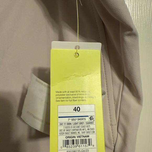 Mens 7” golf shorts- size 40- light beige- all in motion- NWT - Picture 2 of 5